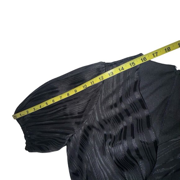 DKNY Black W/ Silver Metallic Striped Faux Wrap Dress W Tie Belt  Sz 8 NWT - Picture 9 of 12